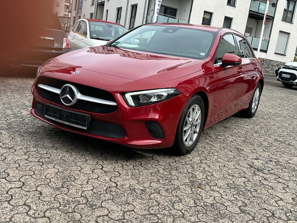 Bild des Angebotes Mercedes-Benz A180 d