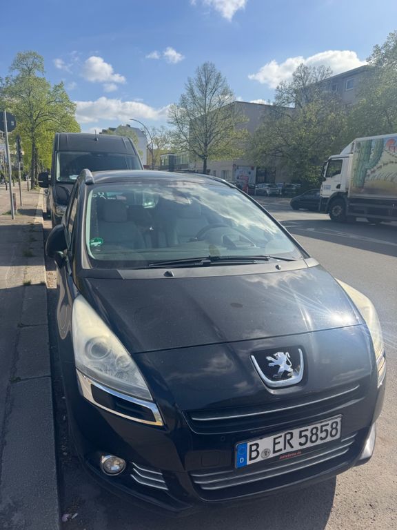 Bild des Angebotes Peugeot 5008