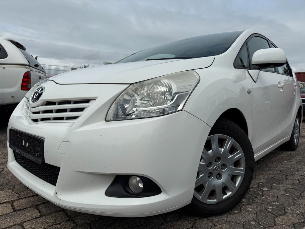 Bild des Angebotes Toyota Verso 1,8i Life,Klimaautomatik