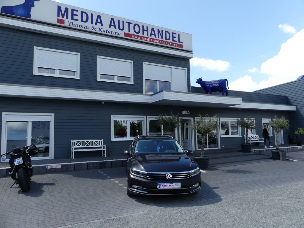 Bild des Angebotes Volkswagen Passat"1.HAND"