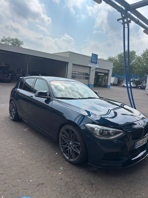 Bild des Angebotes BMW F20 120d M Paket M135i Optik Sonderlackierun