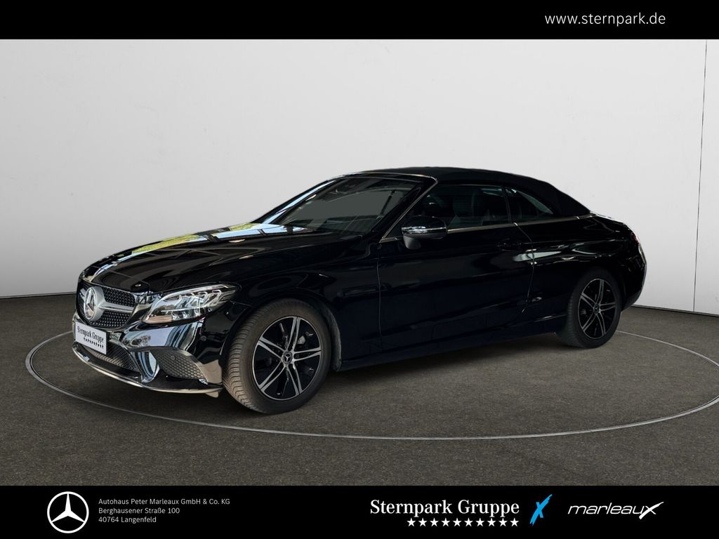 Bild des Angebotes Mercedes-Benz C 200 Cabrio AHK+KAMERA+TOTW+KLIMA+LED+AIRSCARF+