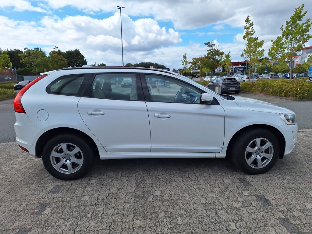 Bild des Angebotes Volvo XC60 D4 AWD Kinetic Geartronic Kinetic