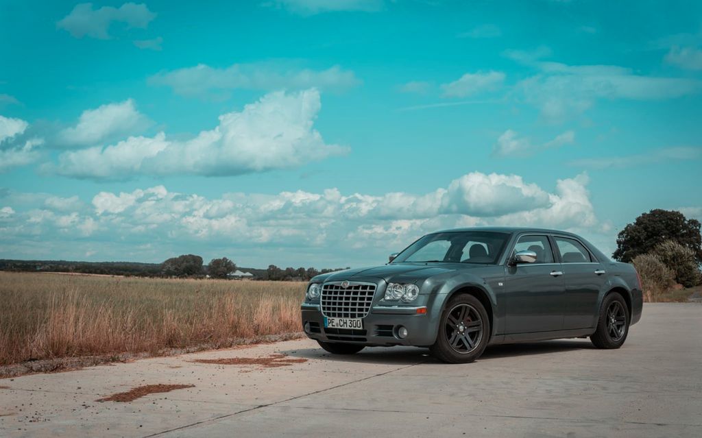 Bild des Angebotes Chrysler 300C 5.7 V8 HEMI Autom. (Deutsches Fahrzeug )