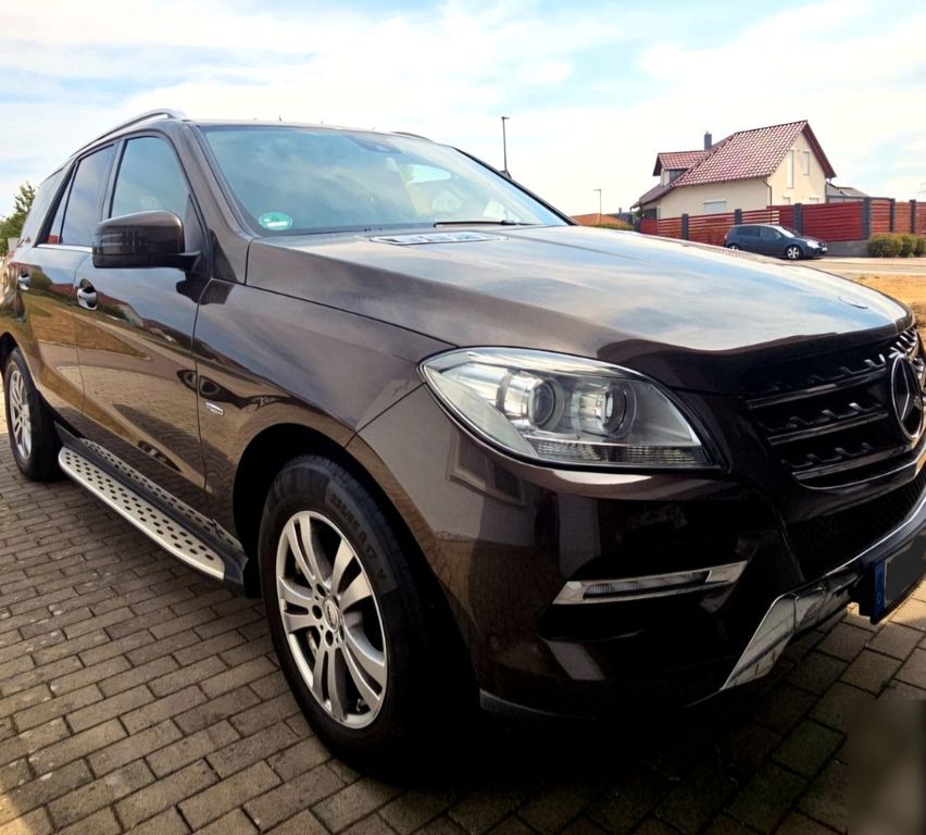 Bild des Angebotes Mercedes-Benz ML 350 BlueTEC 4MATIC -