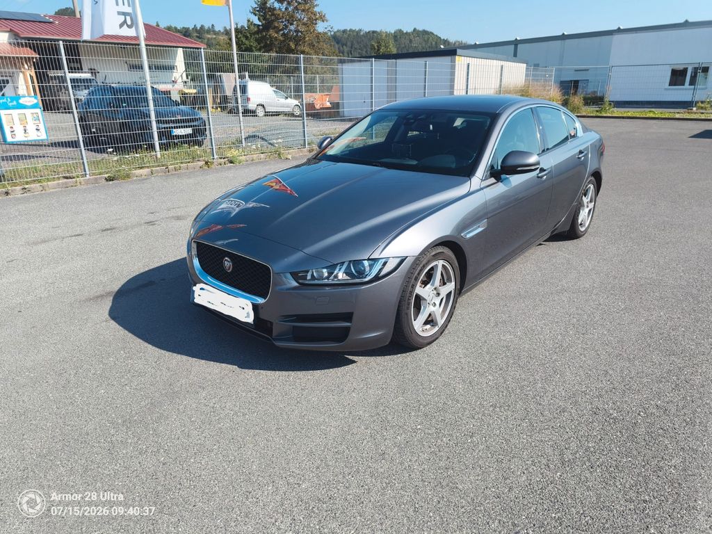 Bild des Angebotes Jaguar XE E-Performance 163PS Pure Automatik Pure