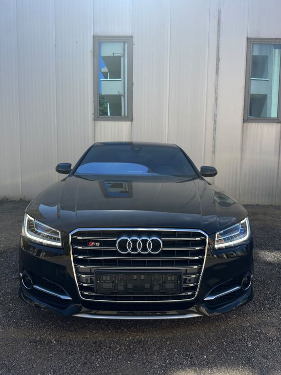 Bild des Angebotes Audi A8 4.2 TDI tiptronic quattro - MATRIX- S8 UMBAU