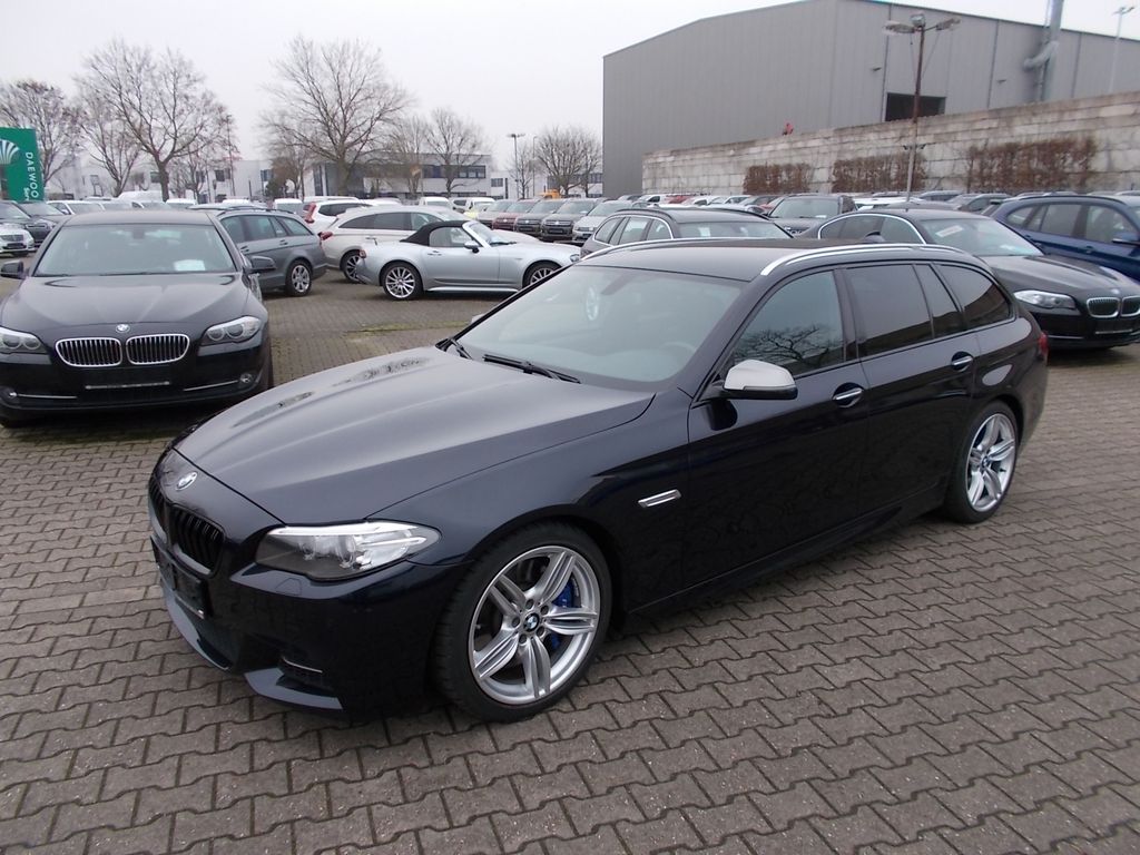 Bild des Angebotes BMW M550d xDrive, Leder Navi Connected Harman Xenon