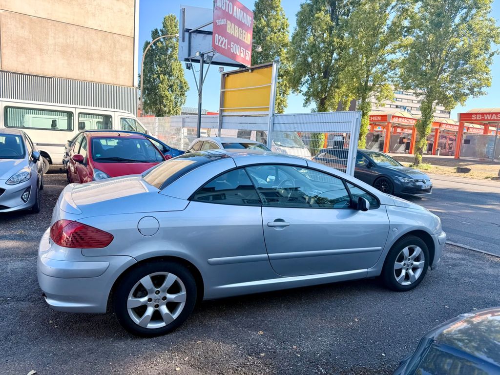 Bild des Angebotes Peugeot 307 CC 2,0 Tendance 135 KLIMAAUT/LEDER/SHZ/PDC