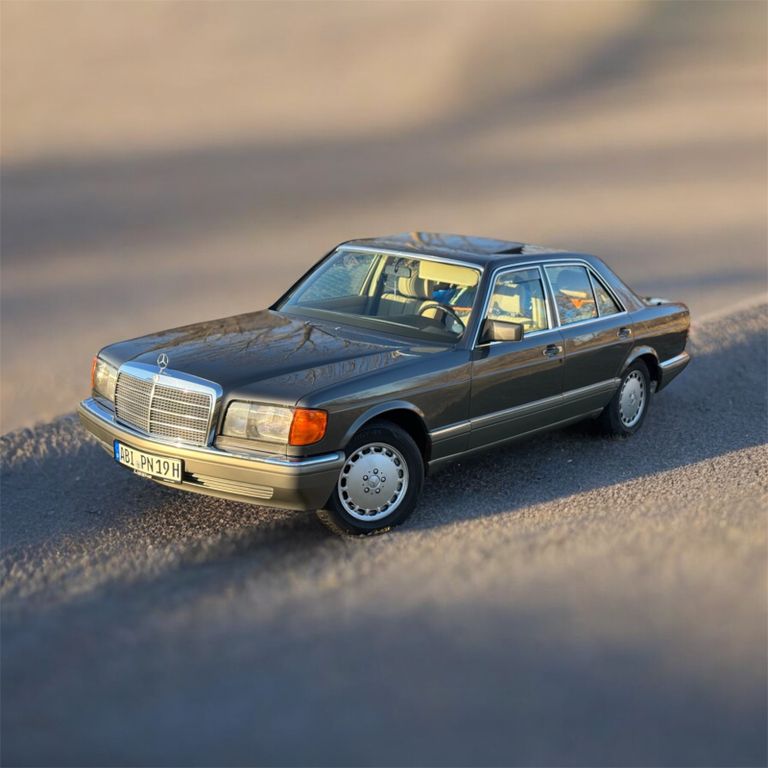 Bild des Angebotes Mercedes-Benz W126 260SE H Oldtimer Automatik ZKD neu S-Klasse