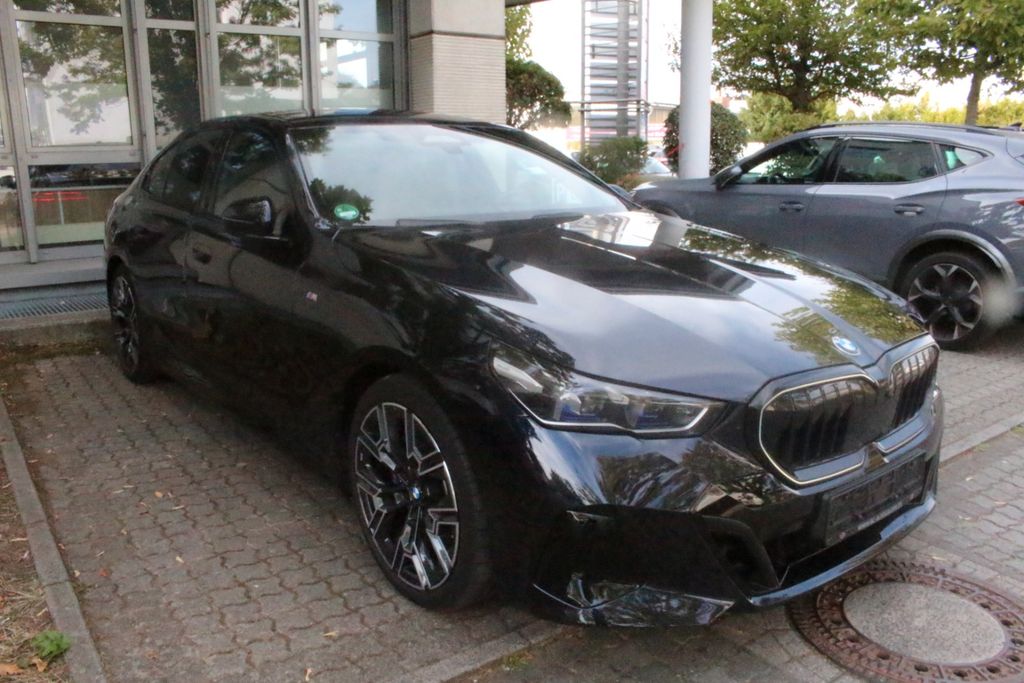 Bild des Angebotes BMW 520 5 Limousine 520 d Sportpaket~LC+~AHK~Adapt.L