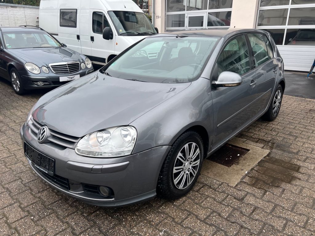 Bild des Angebotes Volkswagen Golf V Lim. Tour 2.0 TDI*PDC*TEMPOMAT*KLIMA*SITZ