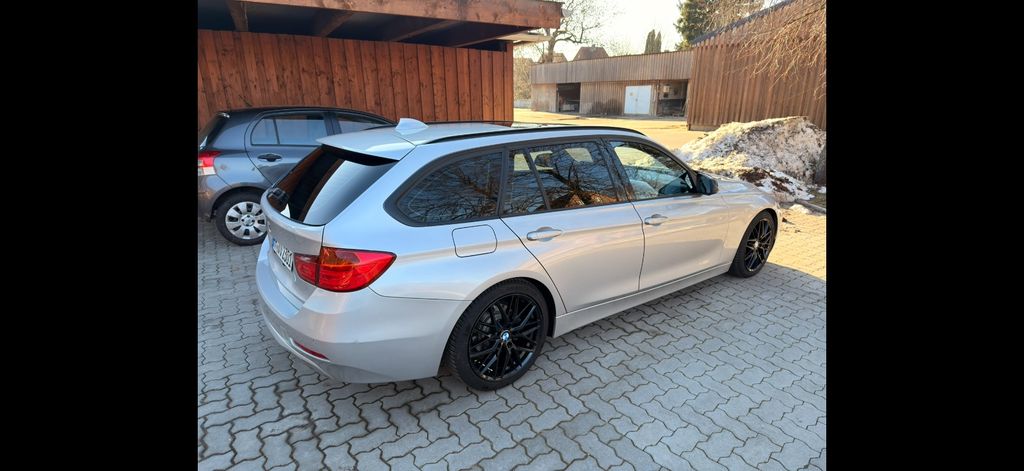 Bild des Angebotes BMW 328i Touring-Technisch einwandfrei-Viel erneuert