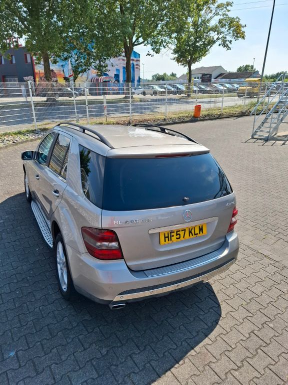 Bild des Angebotes Mercedes-Benz ML W164 420 V8 306Ps