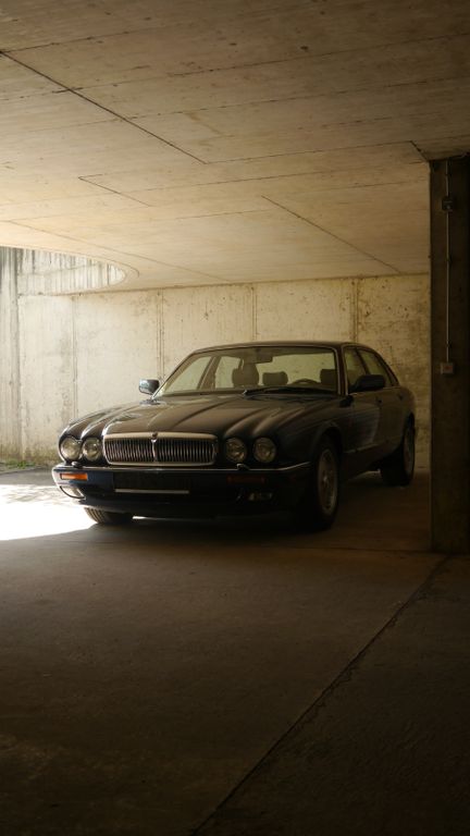Bild des Angebotes Jaguar XJ 3.2 Executive TÜV Neu/ Oldtimergutachten