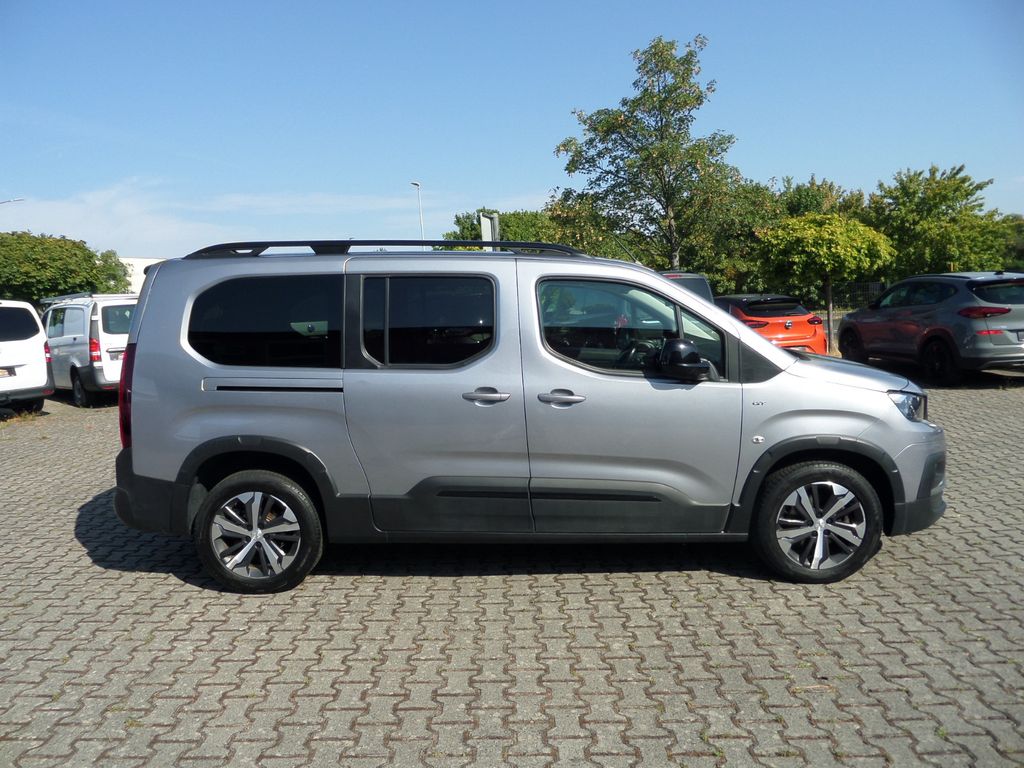 Bild des Angebotes Peugeot Rifter GT L2+7-Sitz+Standhzg+ACC+Cam+1.5 BlueHDI