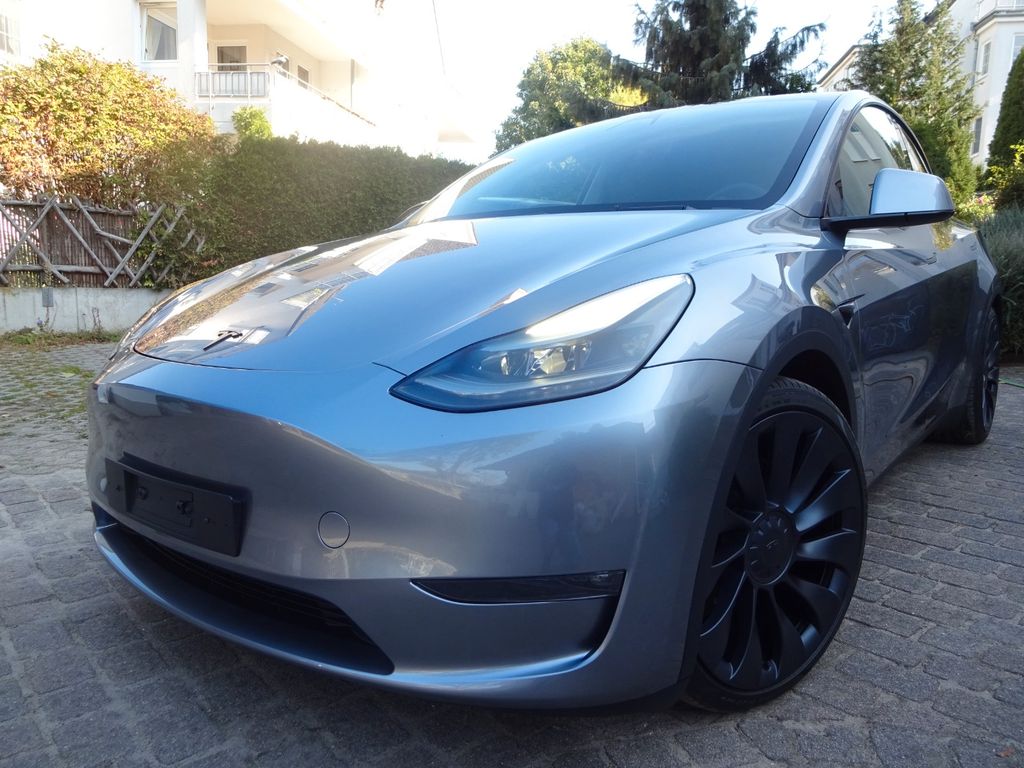 Bild des Angebotes Tesla Model Y Performance Dual AWD, 8X21 Zoll,LED,VOLL