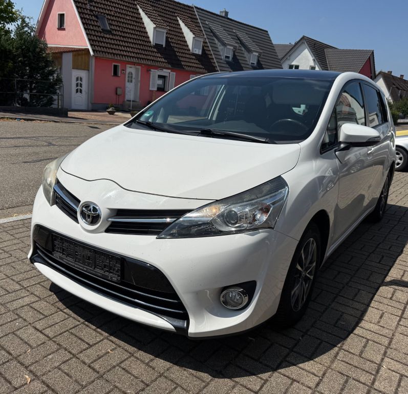 Bild des Angebotes Toyota Verso SkyView Edition Klima Sitzheizung