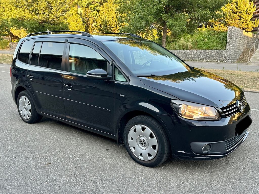 Bild des Angebotes Volkswagen Touran 1.6 TDI MATCH MATCH