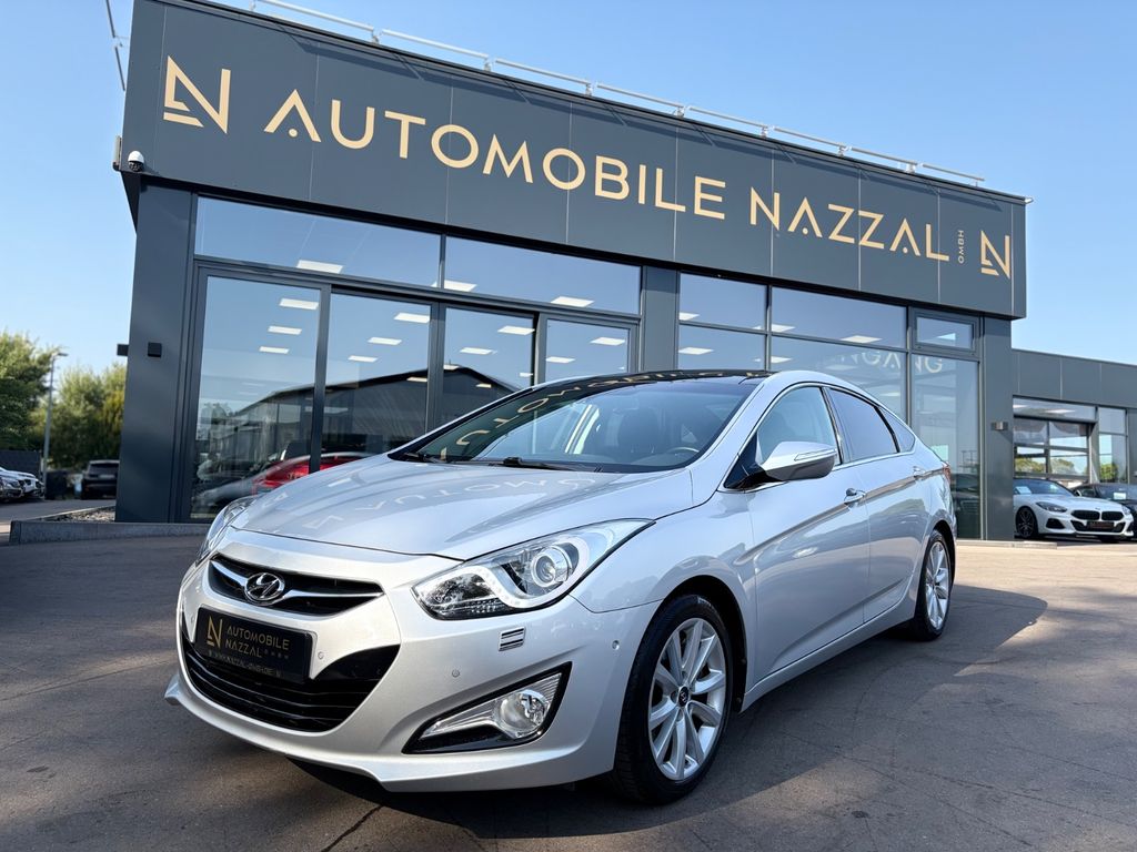 Bild des Angebotes Hyundai i40 EXECUTIVE*PANORAMA*VOLL-LEDER*BI-XENON*TOP