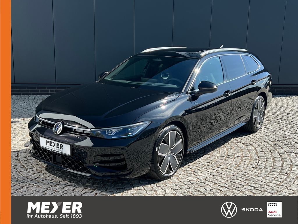 Bild des Angebotes Volkswagen Passat Variant R-Line 2.0 TDI DSG 4MOTION *AHK,