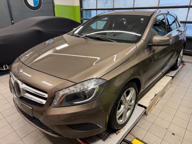 Bild des Angebotes Mercedes-Benz A 220 CDI/d  Leder/Exklusiv/BlueEfficiency/1Hand