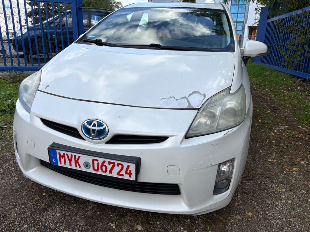 Toyota Prius 1.8 HYBRID AUTOMATIK