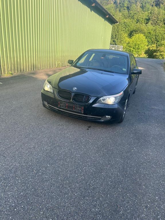 Bild des Angebotes BMW 528