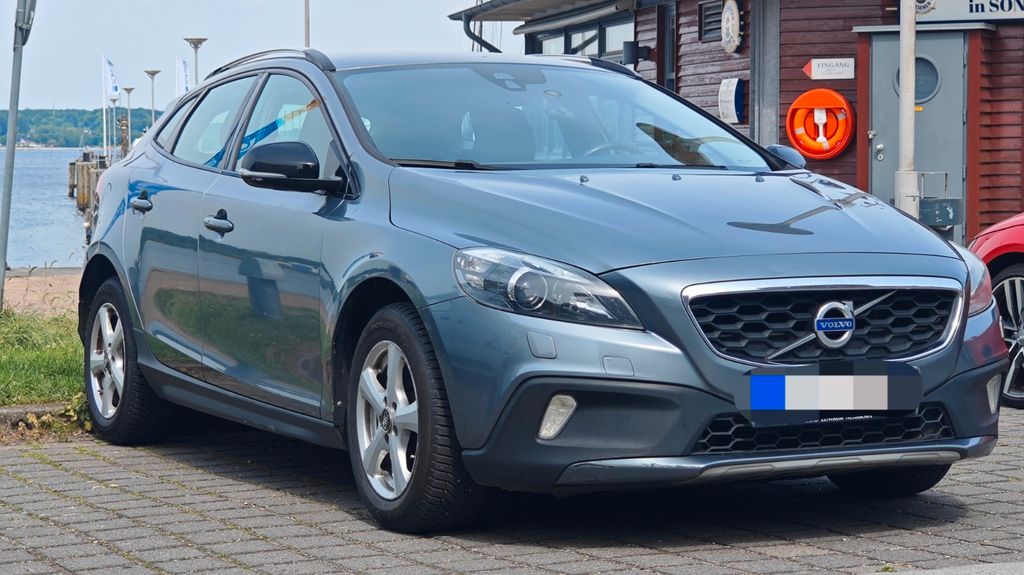 Bild des Angebotes Volvo V40 Cross Country D2 EZ14 Diesel 114PS Zugelass.