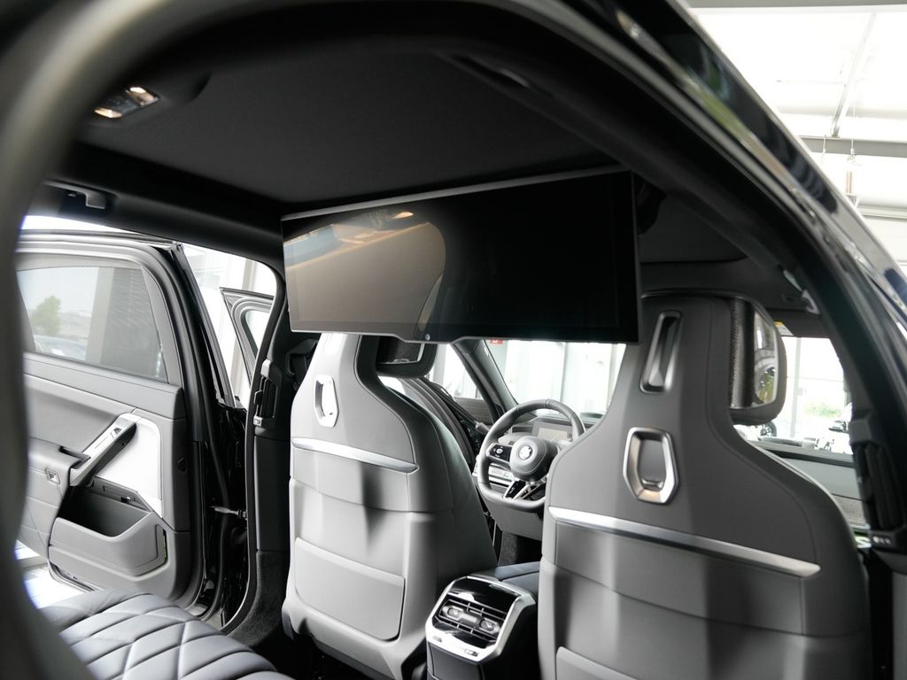 Bild des Angebotes BMW 740xd M SPORT PRO TV Fond-Auss SkyL UPE:154.000