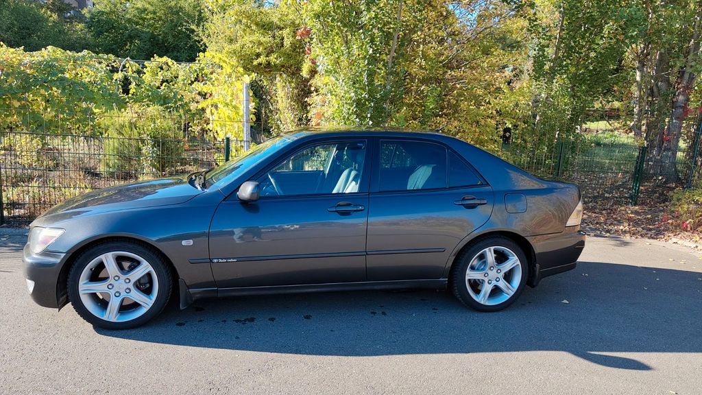 Bild des Angebotes Lexus IS 200 Sport Sport