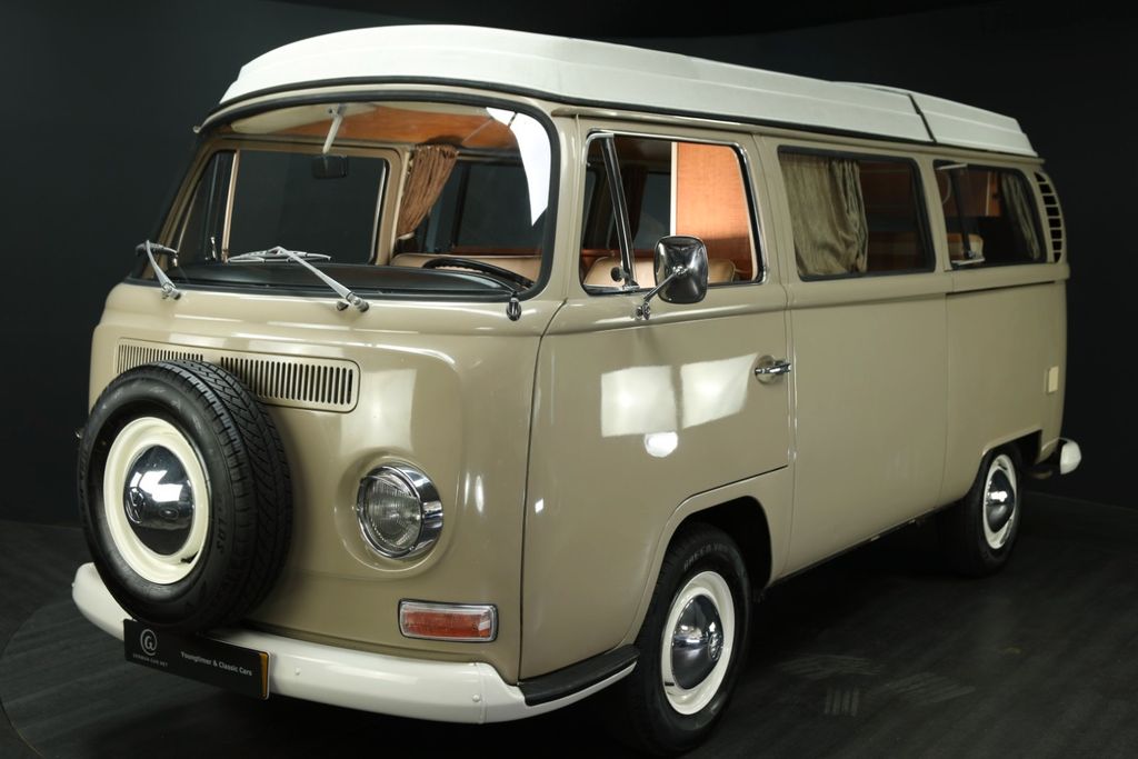 Bild des Angebotes Volkswagen T2a Camper, unrestauriertes Original ! Rostfrei
