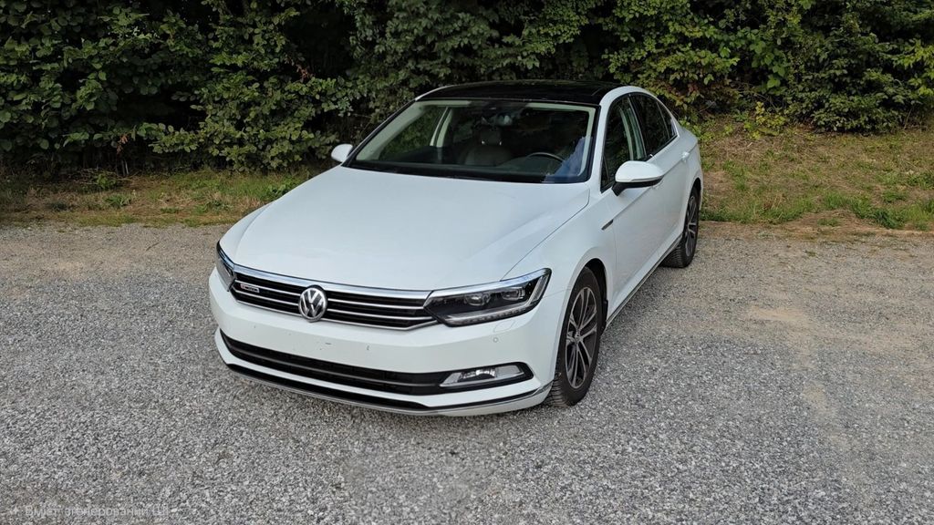 Bild des Angebotes Volkswagen Passat 2.0 TDI SCR 140kW DSG 4MOTION Highlin...