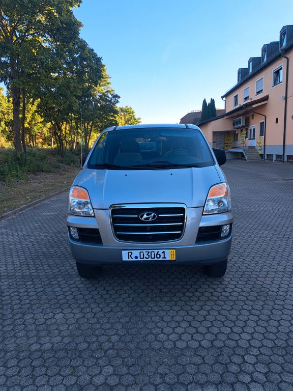 Bild des Angebotes Hyundai H-1 4x4 Standheizung