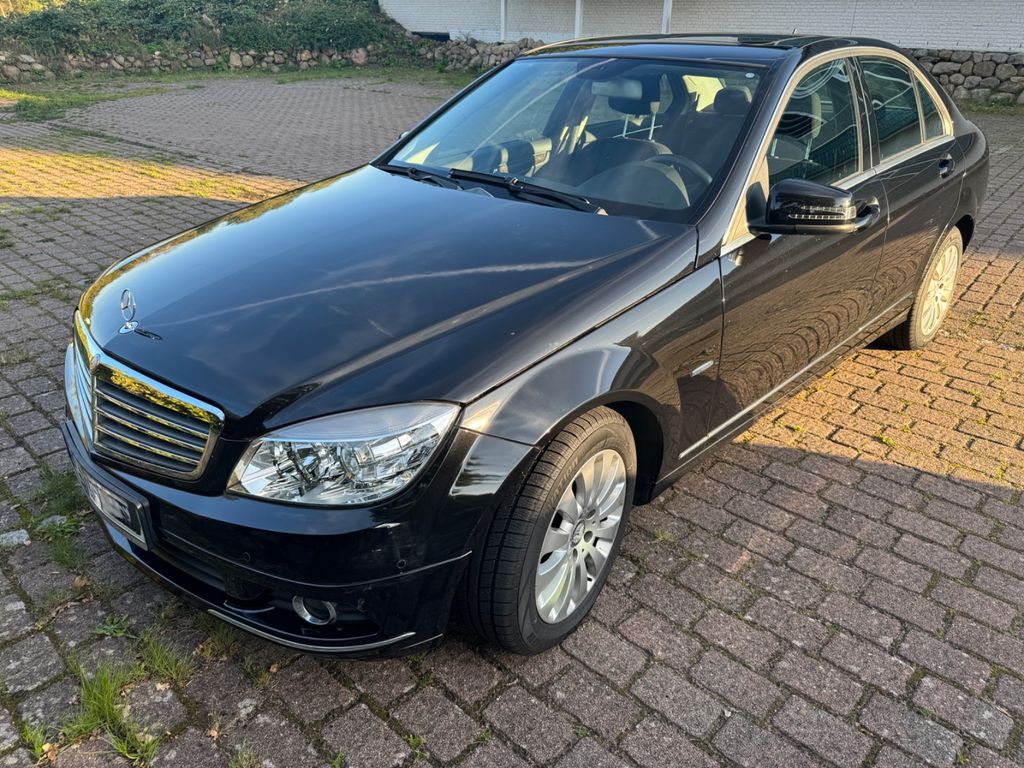 Bild des Angebotes Mercedes-Benz C 180 CGI BlueEFFICIENCY Autom.