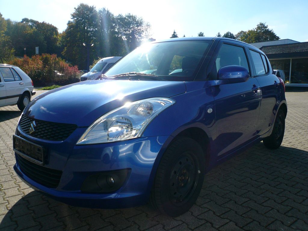Bild des Angebotes Suzuki Swift Club 4x4-Sitzhzg.-TÜV NEU