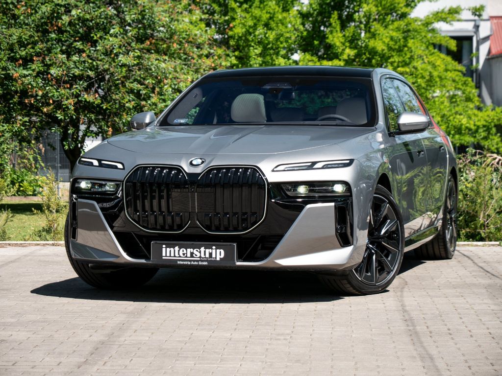 Bild des Angebotes BMW 740d M SPORT.TOPZUSTAND.INDIVID.MASSAGE.SKY