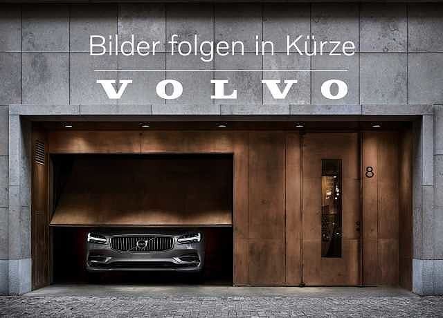 Volvo XC60 B4 AWD Plus Dark+360°+Business-Paket+Keyles
