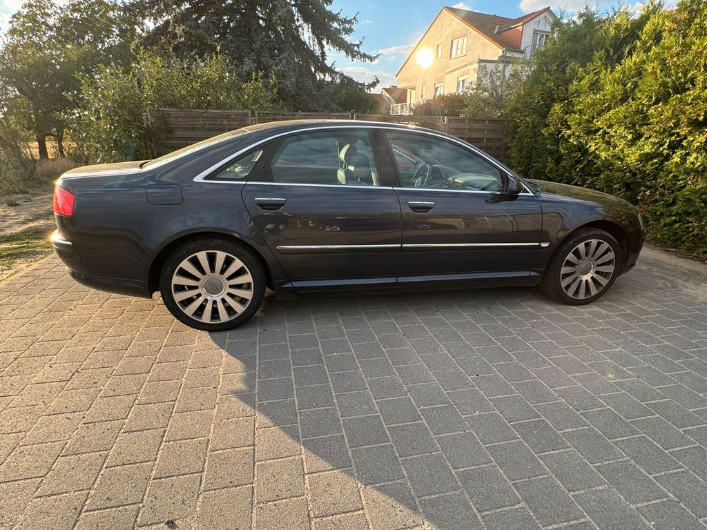 Bild des Angebotes Audi A8 4.2 tiptronic quattro -