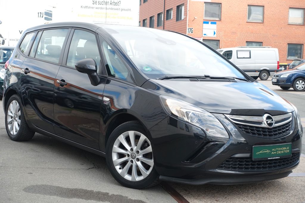 Bild des Angebotes Opel Zafira Tourer*NAVI*PANO*AHK*SHZ*PDC*TEMPOMAT*TÜV