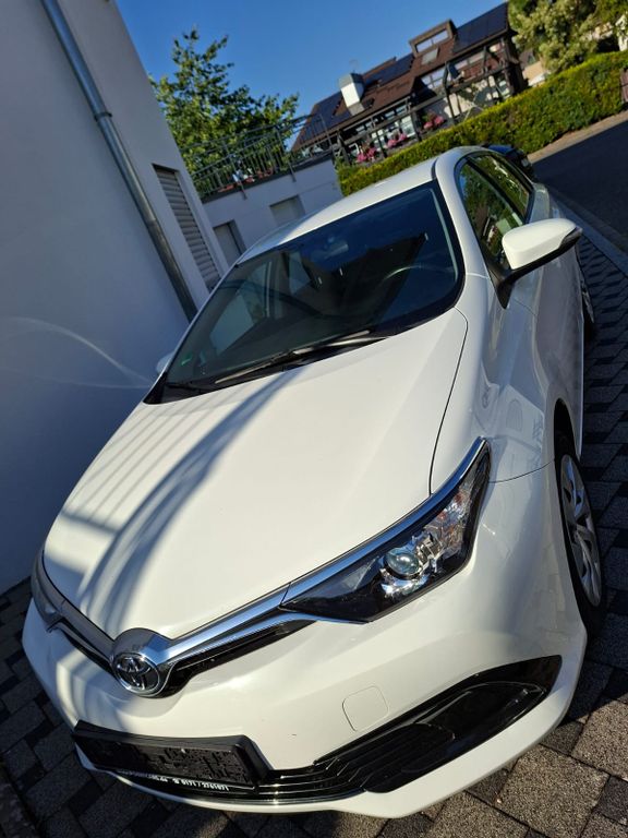 Bild des Angebotes Toyota Auris 1,33-l-Dual-VVT-i -