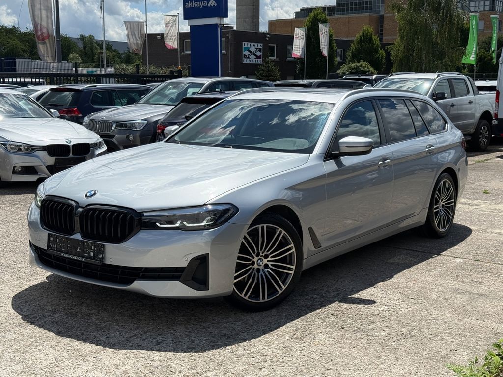 Bild des Angebotes BMW 518dTouringLCI/ Aut/LuxLine/Pano/Kam/Leder/