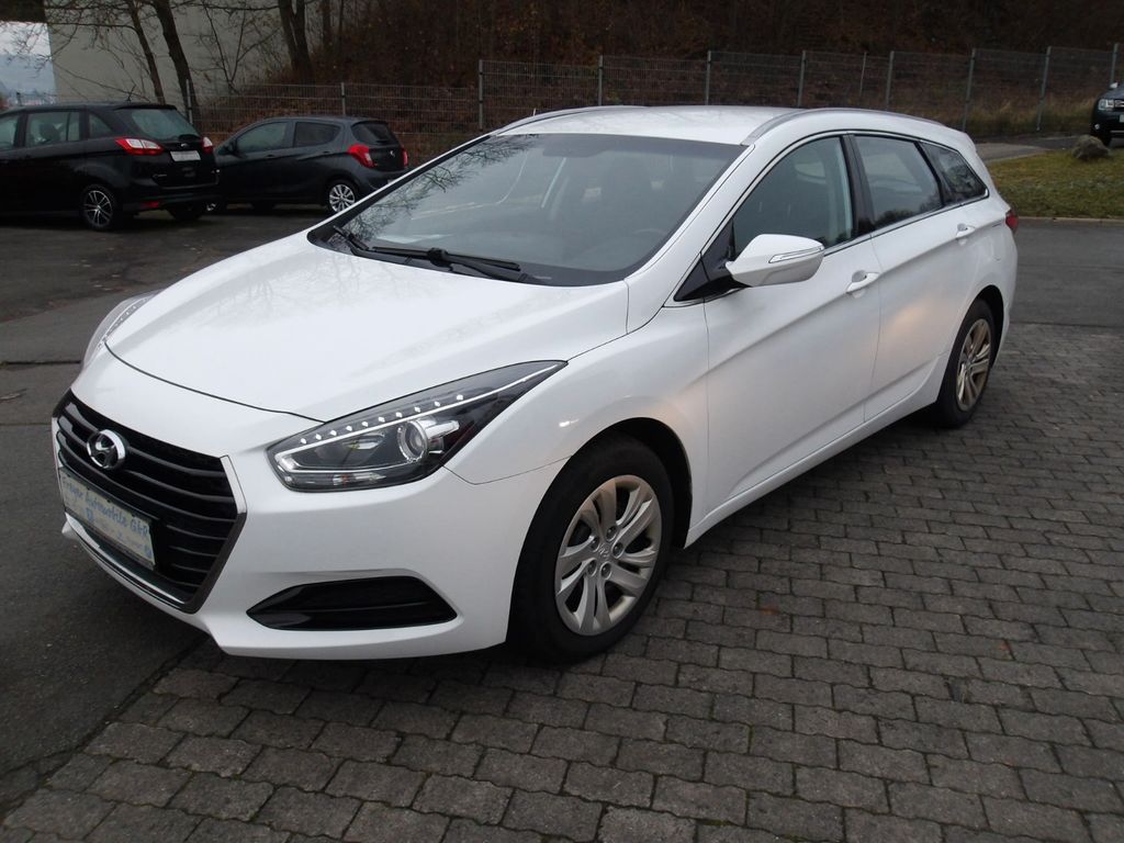 Bild des Angebotes Hyundai i40 cw blue Classic Start-Stopp Klima 1.Hand