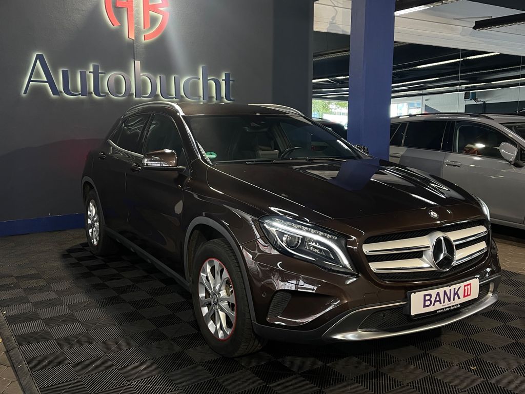 Bild des Angebotes Mercedes-Benz GLA 180/RÜ-KAM/SHZ/ACC/AHK