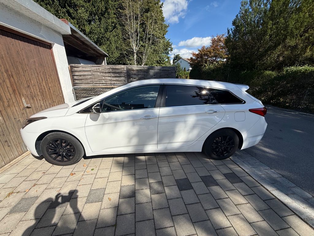 Bild des Angebotes Hyundai i40 1.7 CRDi 104kW