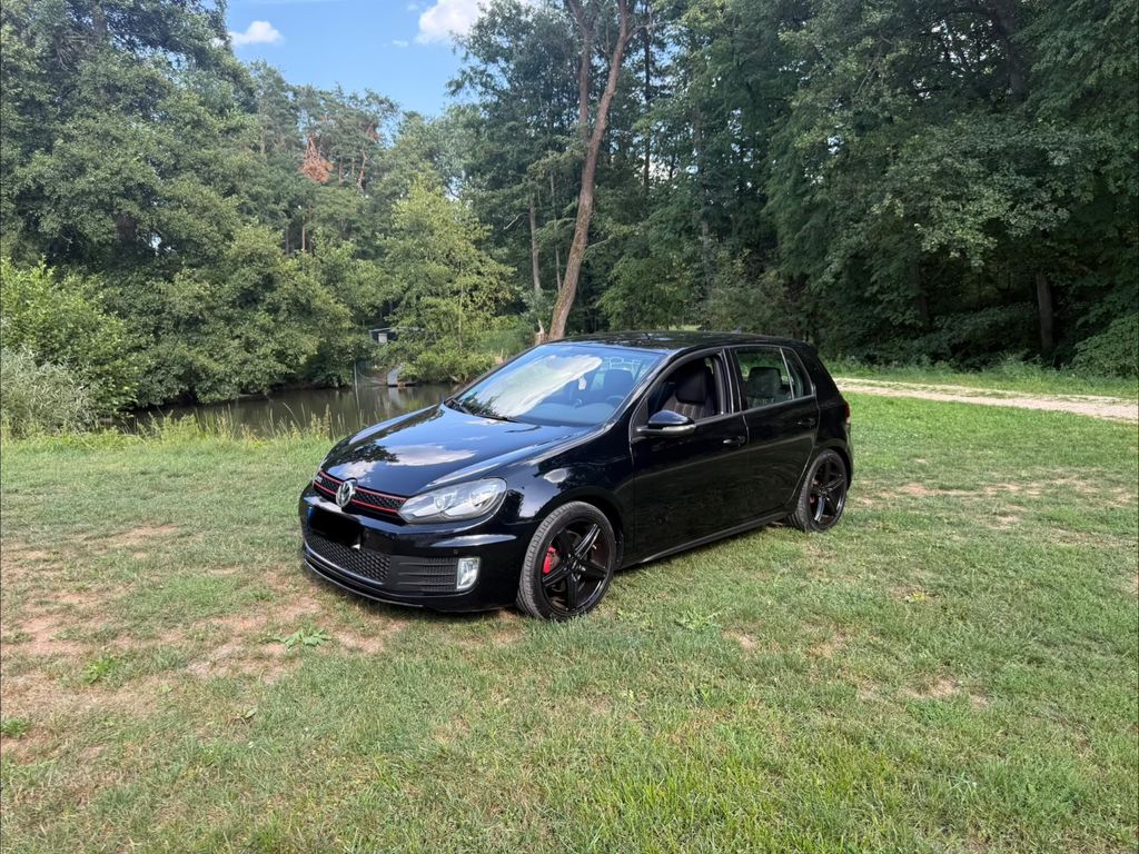 Volkswagen Golf 2.0 TSI DSG GTI GTI 200kw