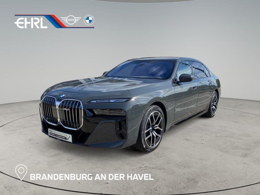 Bild des Angebotes BMW 740d xDrive M-PAKET / STANDHEIZUNG AUTOBAHNASS.
