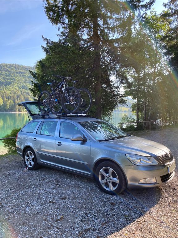 Bild des Angebotes Skoda Octavia 2.0 TDI Best of Combi / 140PS / Euro5