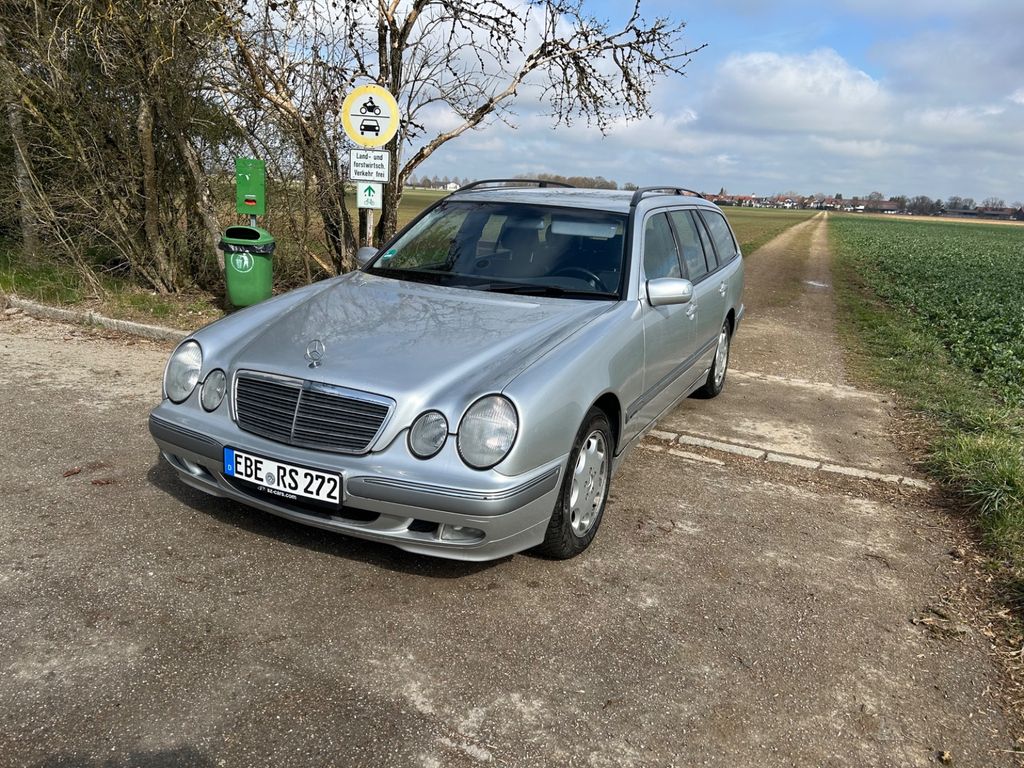 Bild des Angebotes Mercedes-Benz E 270 CDI T ELEGANCE Elegance