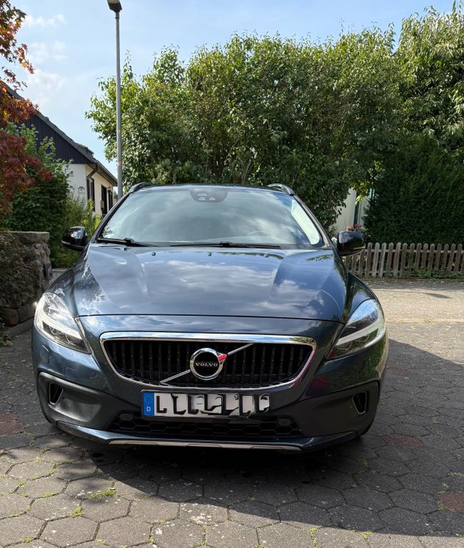 Bild des Angebotes Volvo V40 Cross Country D3 Geartronic Summum Summum